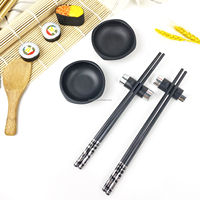 Kit de vaisselle pour sushi motif dragon Baguettes en fibre de verre Plat en mélamine Porte-baguettes en bambou Spatule à riz Cadeaux pour sushi