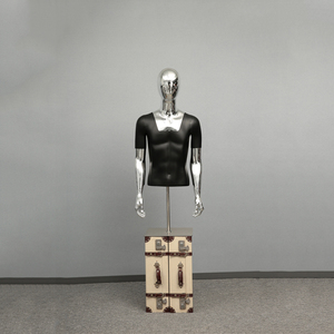 Maniquí de Hombre de Tamaño Real de Alta Calidad al por Mayor, Maniquí Masculino Realista de <span class=keywords><strong>Medio</strong></span> <span class=keywords><strong>Cuerpo</strong></span> para Tienda de Moda - Product Image 2