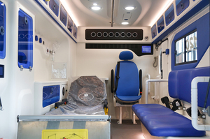 2024 tout nouveau véhicule d'ambulance 4x4 grande muraille surveillance médicale ICU Ambulance voiture pression négative Ambulance à vendre - Product Image 5
