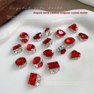 Ankela Love Cube, Cristales para Uñas con Forma <span class=keywords><strong>de</strong></span> <span class=keywords><strong>Gota</strong></span> <span class=keywords><strong>de</strong></span> Agua, Acabado Rojo, Pedrería Ultra Brillante, Bolas <span class=keywords><strong>de</strong></span> Diamantes Rojo <span class=keywords><strong>Sangre</strong></span> <span class=keywords><strong>de</strong></span> Toro, Cristales para Uñas <span class=keywords><strong>de</strong></span> Año Nuevo - Product Image 1