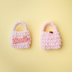 Funda para auriculares tejida a mano Dali para Airpods, monedero pequeño de felpa, funda protectora a prueba de golpes - Product Image 4