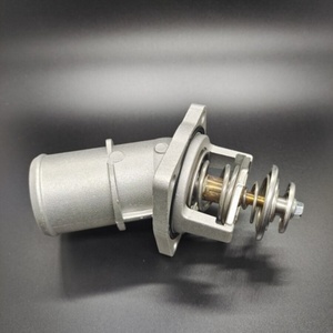 Pièces <span class=keywords><strong>de</strong></span> <span class=keywords><strong>thermostat</strong></span> <span class=keywords><strong>de</strong></span> <span class=keywords><strong>refroidissement</strong></span> neuves 275330 458 <span class=keywords><strong>Thermostat</strong></span> 488 Tuyau <span class=keywords><strong>de</strong></span> <span class=keywords><strong>liquide</strong></span> <span class=keywords><strong>de</strong></span> <span class=keywords><strong>refroidissement</strong></span> Boîtier <span class=keywords><strong>de</strong></span> <span class=keywords><strong>thermostat</strong></span> compatible avec les pièces détachées automobiles Ferrari - Product Image 4