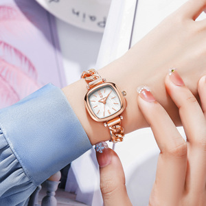Reloj de cuarzo analógico Caven Denton Square con correa de acero inoxidable 3BAR resistente al agua, pulsera de moda para mujer - Product Image 3