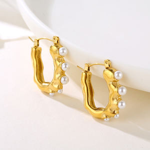 Pendientes de Aro en Forma de U con Perlas Imitación y Chapado en Oro de 18k para Mujer - Product Image 6