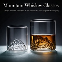 Verre transparent de style japonais moderne avec vue sur le mont Fuji pour l'eau, le café, le vin, le whisky