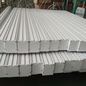 Luminaire suspendu linéaire LED de haute qualité 36W 48W 60W en aluminium noir et plastique pour intérieur, bureau, angle de faisceau de 180° - Product Image 4