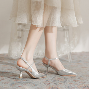 Sandalias de tacón de aguja plateadas con punta fina estilo francés para mujer, de verano, elegantes, con correa, estilo celebridad - Product Image 3