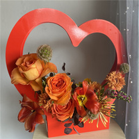 Emballage de panier cadeau en papier rouge rose noir doré sac cadeau Saint Valentin paquet pliable boîte de fleuriste pour bouquets de roses recyclable