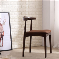 Chaises en bois pour restaurant, café, bistrot, bar