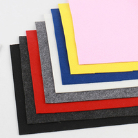 Feutre 100 % polyester durable en 65 couleurs, matériau de couture recyclé, motif uni teint