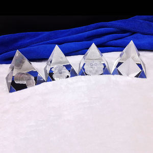 Gravure sur verre mystérieuse <span class=keywords><strong>Sphinx</strong></span> Pyramide de cristal pour la guérison - Product Image 3