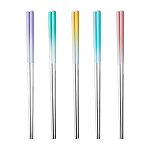 Baguettes carrées en acier inoxydable 304, 23,5 cm, couleur dégradée, résistantes à la chaleur, pour usage domestique et en restaurant - Product Image 3