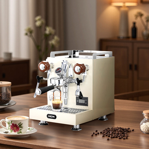 Cafetera Espresso Semiautomática MDK MC-6S para Uso Comercial con Sistema de Agua Caliente y Preparación de Café, Enchufe Estadounidense - Product Image 2