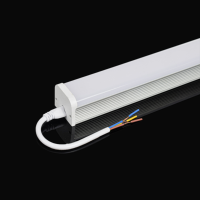 Ligne d'assemblage de tubes carrés support série de lampes fluorescentes de supermarché lumière LED linéaire