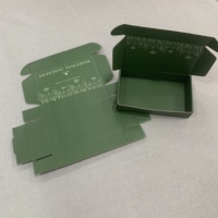 Boîte en carton ondulé personnalisée de qualité supérieure avec logo noir, rose et vert, avec insert en mousse pour l'emballage cosmétique, boîtes en carton ondulé