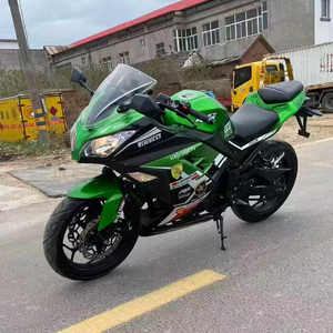 Motocicleta Deportiva Usada Estilo Ninja 200, Buen Estado. Motor Monocilíndrico de 200cc Refrigerado por Aire, Frenos de Disco, Totalmente Funcional - Product Image 4
