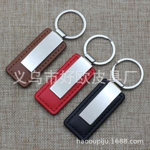 Porte-clés de voiture en métal avec porte-clés en cuir véritable - Cadeau personnalisé pour les passionnés d'automobiles - Product Image 6