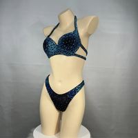 Bikinis sexy Costumes de samba Livraison gratuite Soutien-gorge et string couleur rose vif perlés à la main pour vêtements de performance EDC Rave Outfit