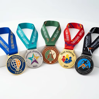 Médailles de marathon personnalisées en métal émaillé souple, sans quantité minimale de commande, en alliage de zinc, avec ruban personnalisé et conception gratuite