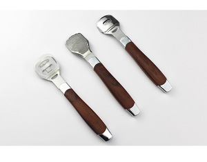 Cuchillas para <span class=keywords><strong>pies</strong></span> a precio de fábrica, cuchillas para pedicura de grano de madera de acero inoxidable, <span class=keywords><strong>callos</strong></span> de maíz, removedor de piel dura muerta, Lima para <span class=keywords><strong>pies</strong></span> - Product Image 2