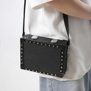 Nouveau Sac à Main Tendance Léger en Cuir pour Homme, Petit Sac Carré, Design Femme, Portefeuille Homme, Sac de Poitrine - Product Image 5