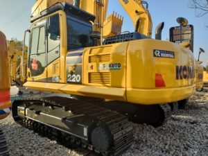 รถขุดไฮดรอลิกมือสอง Komatsu PC220-8 น้ำหนัก 22600 กก. รุ่นปี 2022 สมรรถนะเยี่ยม แบรนด์ญี่ปุ่น มอเตอร์และเกียร์คุณภาพสูง ขายราคาถูก - Product Image 2