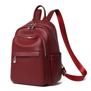 2024กระเป๋าเป้แฟชั่นแบบใหม่สำหรับผู้หญิงความจุมากวัสดุ PU สำหรับการเดินทางไปโรงเรียนสันทนาการ - Product Image 1