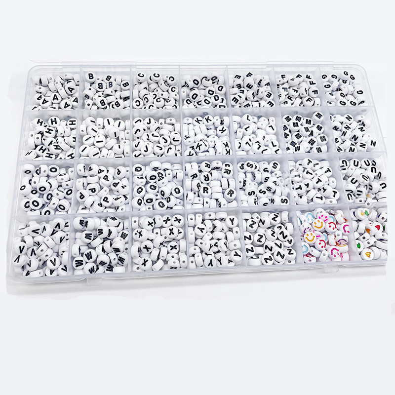 1400 Perles Lettres Alphabet - 5 Couleurs Avec Corde Cristal 50m | DIY Bijoux Personnalisés | Activité Créative Enfant Et Adulte