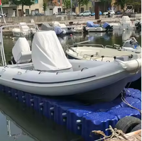 Dock flottant modulaire en cubes avec pistons en HDPE pour bateaux, piscines, restaurants, bars aquatiques et pêche