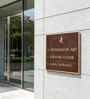 Plaques de porte d'hôtel modernes en laiton et acier inoxydable 3D personnalisées, écologiques, avec finition bronze gaufrée, garantie de 2 ans