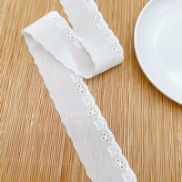 Dentelle en coton soluble à l'eau pour vêtements d'enfants, petite dentelle florale ajourée brodée avec code-barres
