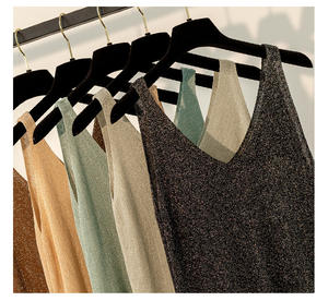 Camiseta de Tirantes Finos Brillante de Punto Ligero para Mujer, Top de Moda - Product Image 2