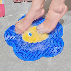 Outil de massage des pieds en silicone en forme de fleur moderne Tapis de bain en TPR pour salle de bain Outil pratique de lavage des pieds - Product Image 4