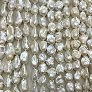 Vente en gros de perles baroques de haute qualité de grande taille 17-20mm, brillant, surface très propre - Product Image 1