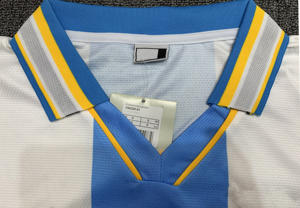 Camiseta de fútbol del equipo nacional de <span class=keywords><strong>Argentina</strong></span> Retro 165gsm Nylon de alta calidad Todas las estaciones Impresión de transferencia de calor Ropa OEM personalizada - Product Image 2