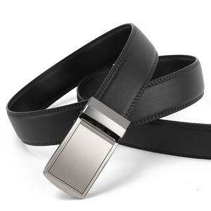 Cinturón <span class=keywords><strong>de</strong></span> Cuero Genuino Italiano para Hombre, Hebilla Automática <span class=keywords><strong>de</strong></span> Aleación, 120 cm, 3.5 cm <span class=keywords><strong>de</strong></span> Ancho, Diseño Sólido, Estilo 5050 - Product Image 2