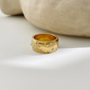 Anillo Ancho YF2826 con Circonitas Cúbicas y Gypsophila, Chapado en Oro de 18k, Acero Inoxidable, con Estrella de Circonita, para <span class=keywords><strong>Mujer</strong></span>, Regalo - Product Image 4
