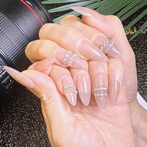 10 pièces/boîte <span class=keywords><strong>Faux</strong></span> <span class=keywords><strong>ongles</strong></span> à presser faits main, style <span class=keywords><strong>long</strong></span>, rose nude français, ornés de diamants, forme amande, pour l'exportation - Product Image 5