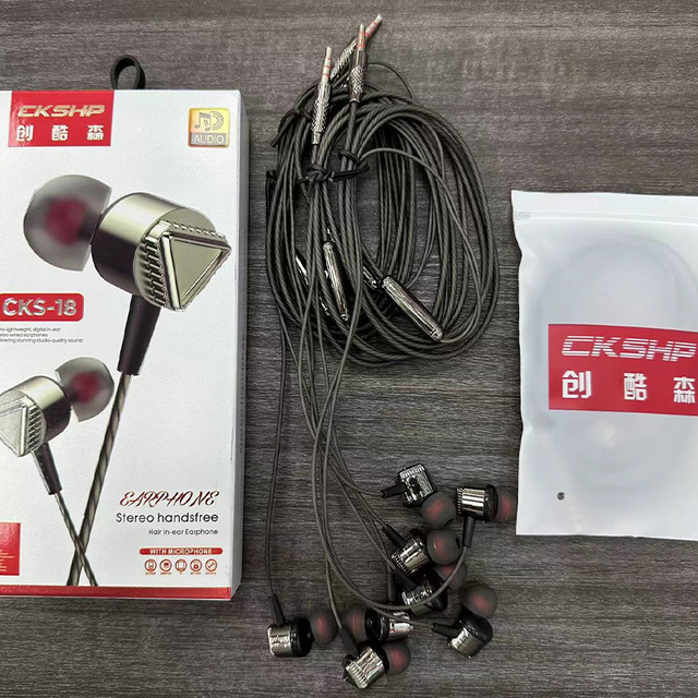 Cloud II Wired Esports Gaming Headset Hi-Res Audio 3.5mm for Call Center Office Music Black wholesale custom metal earphones