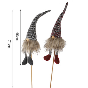 2021 Sản Phẩm Mới Vô Diện Santa Gnomes Trên Một Cây Gậy Để Trang Trí Nhà Với Faux Fur Đỏ Và Xám Trắng Lụa Màn Hình In Ấn 71Cm - Product Image 2