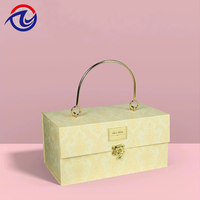 Boîte cadeau en carton de luxe personnalisée pour la Saint-Valentin, boîte en carton, boîte cadeau en papier avec poignée et serrure pour mariage, anniversaire