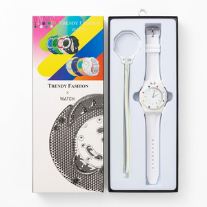 Hot Selling Fashion Personalized Pocket Watch Wholesale Silicone Watch Bands Plastic Quartz Watches for Unisex - Product Image 5