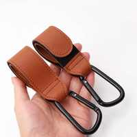 Pinces de landau en cuir PU personnalisées pour poussette de bébé accessoires de voyage de stockage souples et portables durables avec auto-adhésif double face