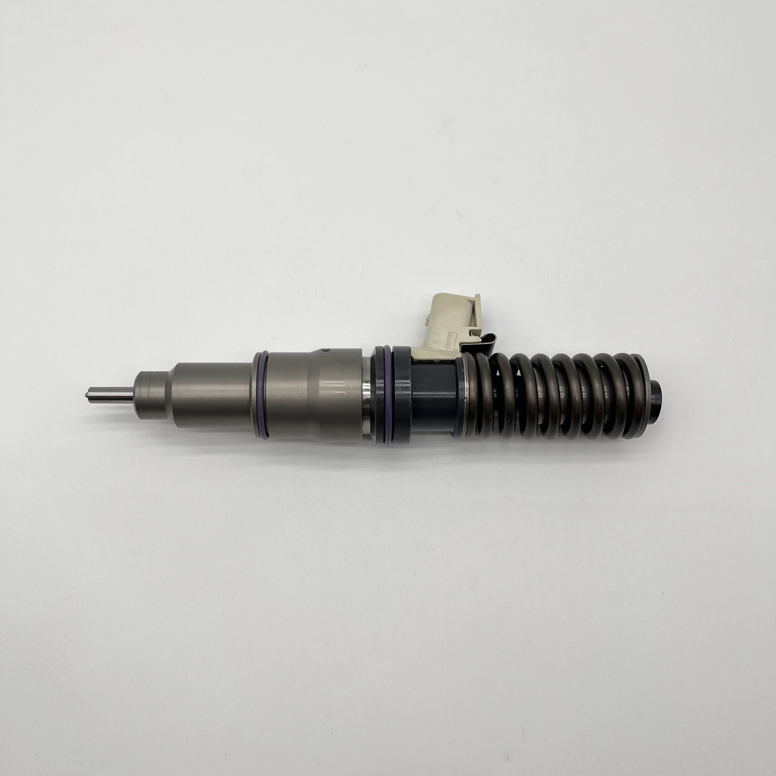 diesel fuel injector nozzle 22717956 22340648 BEBE5G17001 for VOLVO MD16 P3622 common rail injector 22717956 22340648