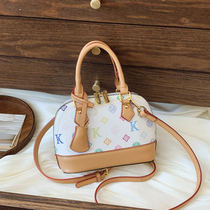 Sac à main zippé imprimé haut de gamme pour femmes, sac à dos multifonctionnel, en polyester, avec un design en forme de coquille. 6036 - Product Image 3