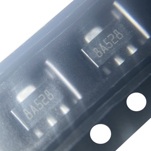 Régulateur de tension L78L33ACUTR 3.3V 0.1A SOT-89, puce à sortie positive linéaire DC - Product Image 1