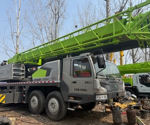 Ztc550v 55t used good condition zoomlion 130t truck <b>Crane</b> with SAC1300t STC800t6 STC800t5 STC1000c7 <b>crane</b> at low price - Product Image 4