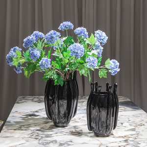 Artistico <span class=keywords><strong>vetro</strong></span> nero colorato ornamento decorativo per la casa <span class=keywords><strong>di</strong></span> lusso cristallo chic elemento del tavolo vaso per uso domestico - Product Image 4