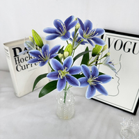 NINI Handgefertigte Künstliche Blumen im Klassischen Stil 8-Köpfiger Lilienstrauß 40cm Filmbeschichteter Realistischer Strauß für Abschlussfeier Weihnachten