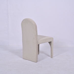Silla de Comedor Moderna Tapizada en Crema con Diseño de Patas Arqueadas, Silla de Comedor de Lujo para el Hogar, Restaurante o Eventos - Product Image 5